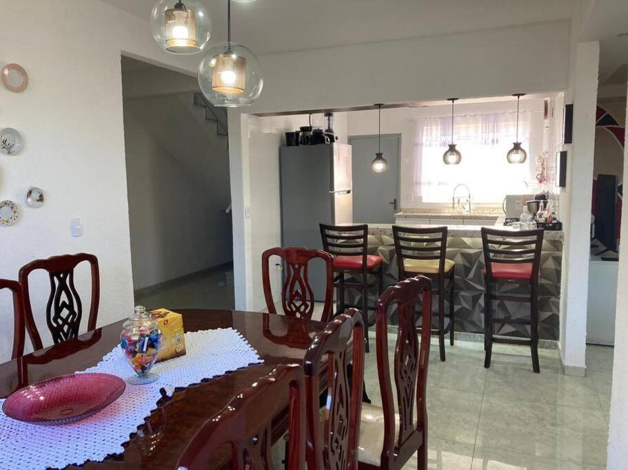 Casa Com Piscina, Grande E Espacosa No Condominio Dos Passaros Cabo Frio Kültér fotó